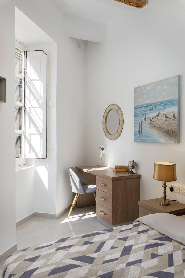 Modern, Cosy 1Bd Home - Close To Valletta Hamrun Dış mekan fotoğraf