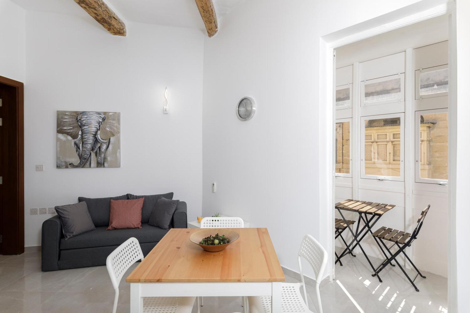 Modern, Cosy 1Bd Home - Close To Valletta Hamrun Dış mekan fotoğraf